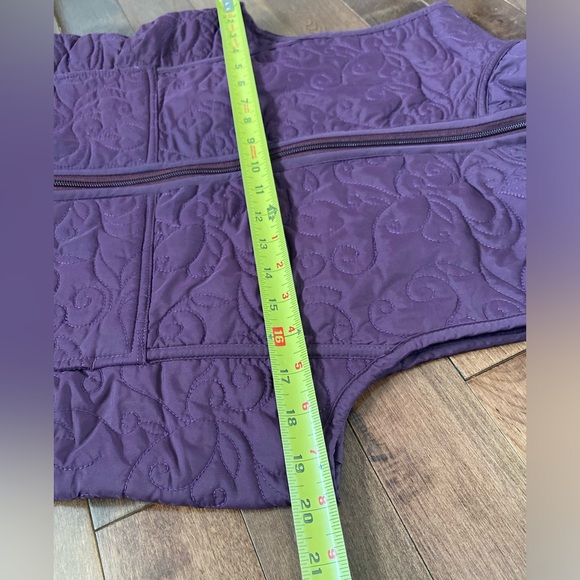 Women's Woolrich Dark Wineberry Color Vest Womens Size M - Picture 5 of 14